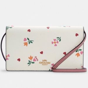 NWT Coach Anna Foldover Clutch Crossbody With Heart Petal Print White